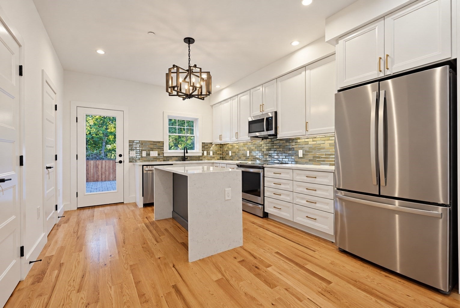 32 Linwood Ave #32, Melrose, MA Photo #10