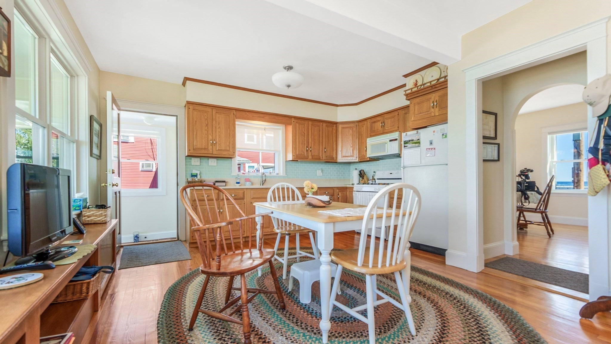 807 Shirley St, Winthrop, MA, 807 Shirley St, Winthrop, MA Photo #12