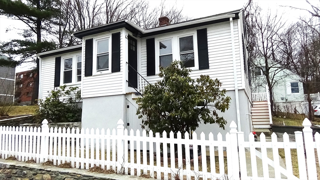 41 Bridgeport Street