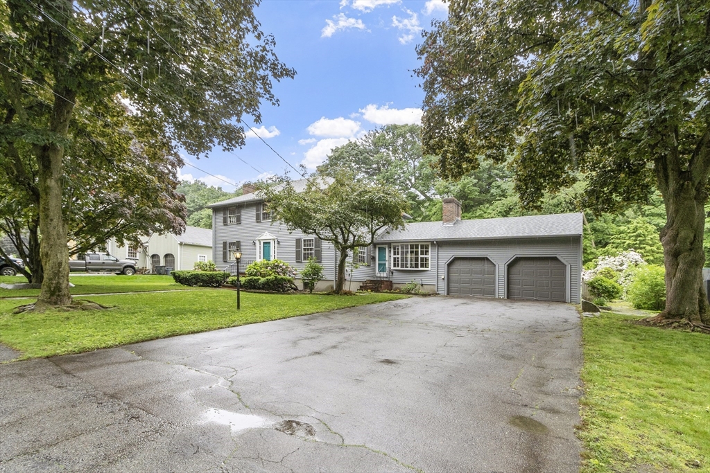 60 Morrison Rd. West
