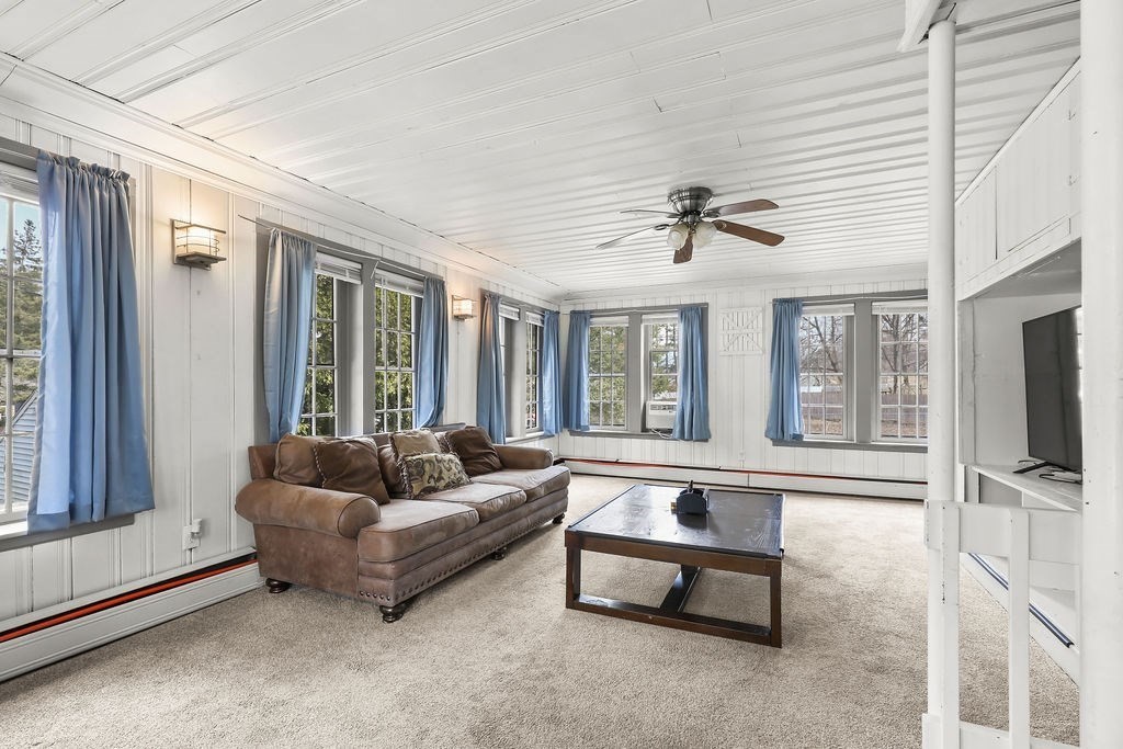 26 Bullard St
