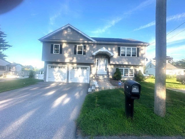 34 Carpenter Ave