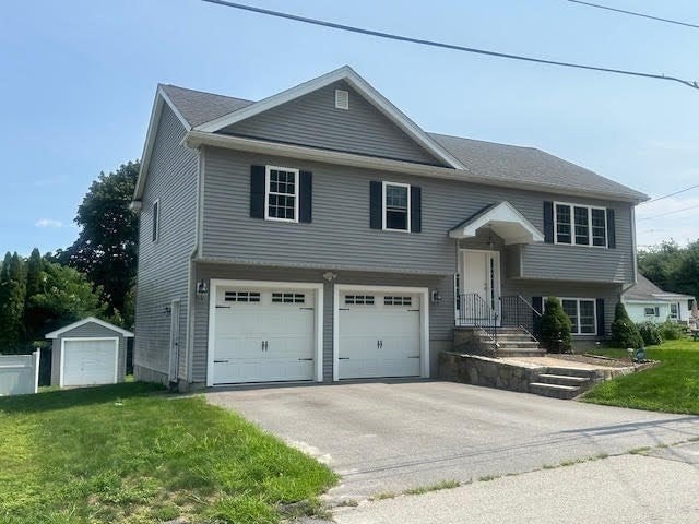 34 Carpenter Ave, Worcester MA 01605