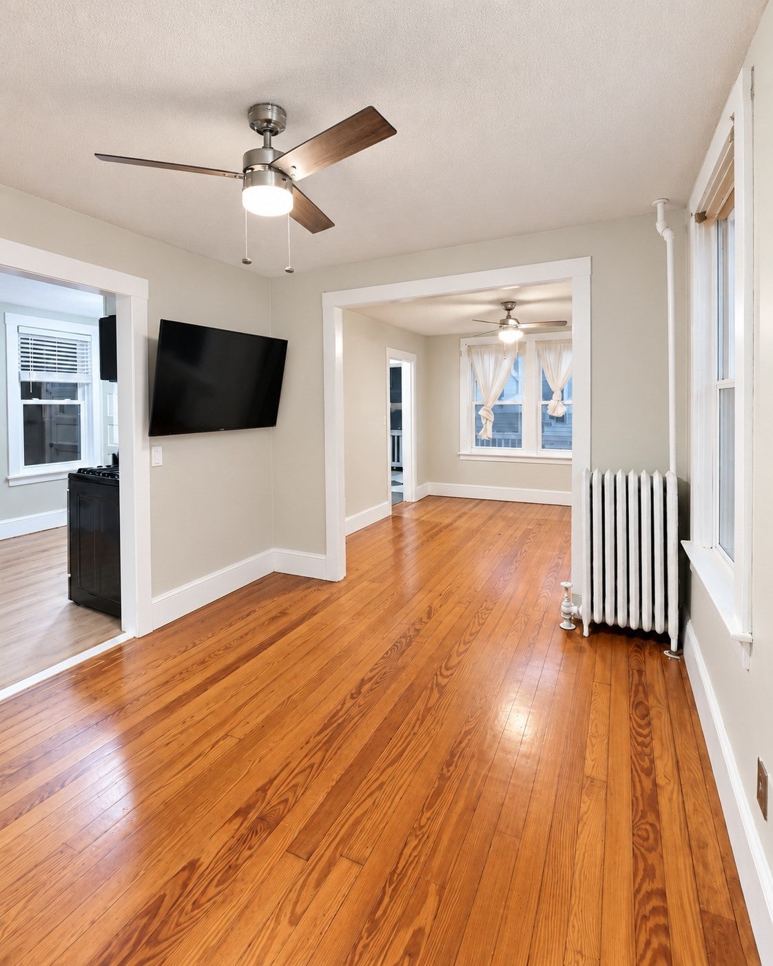68 Eton Ave, Warwick, RI Photo #9