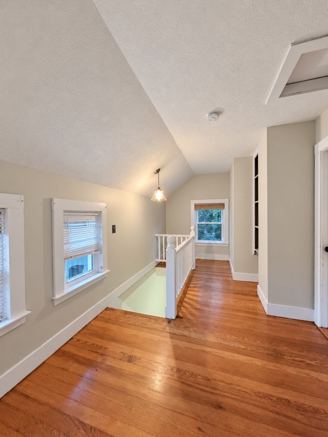 68 Eton Ave, Warwick, RI Photo #6