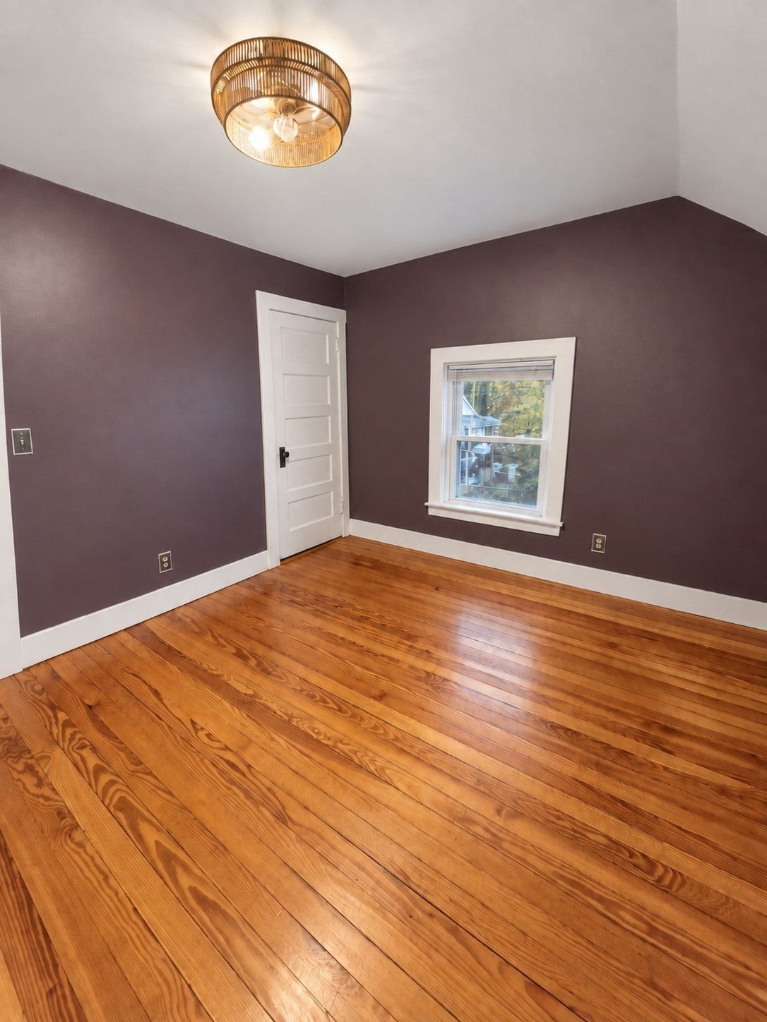 68 Eton Ave, Warwick, RI Photo #4