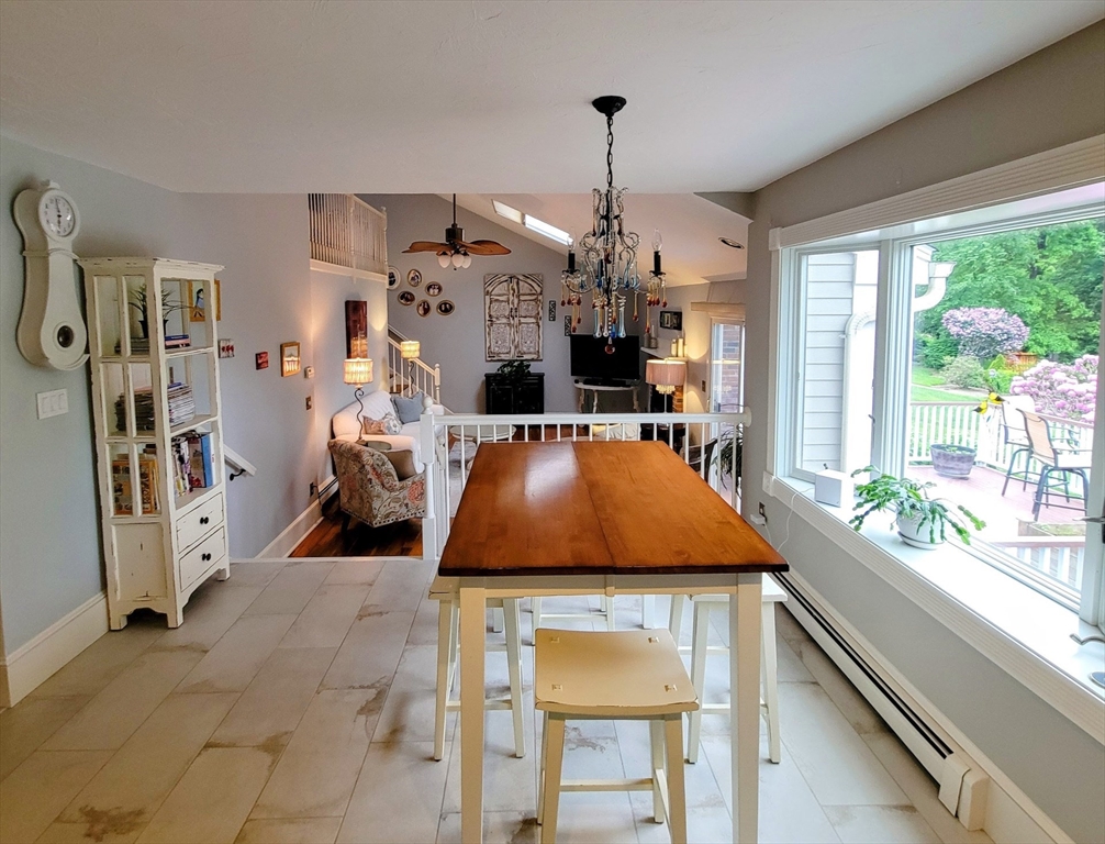 30 Ridgewood Ln