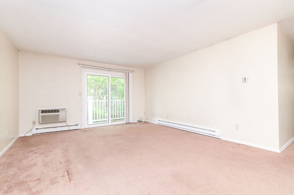 180 Main St E112