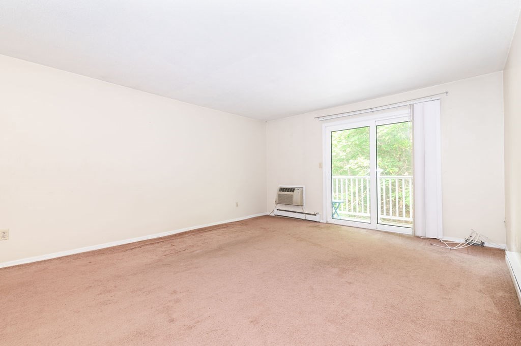 180 Main St E112