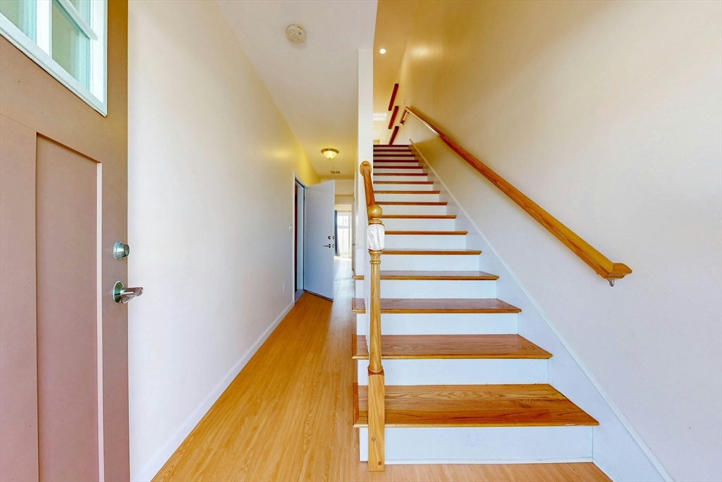 16 River Street 6