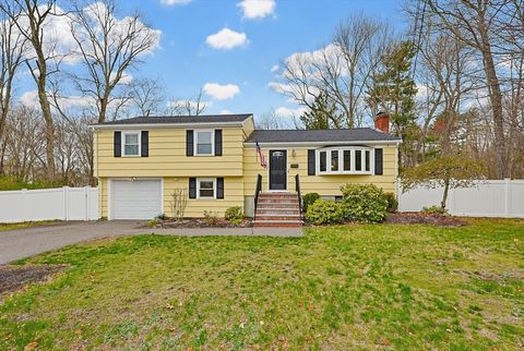 Photo of 9 Franklin Street, Medway, MA 02053 (MLS # 73506753)
