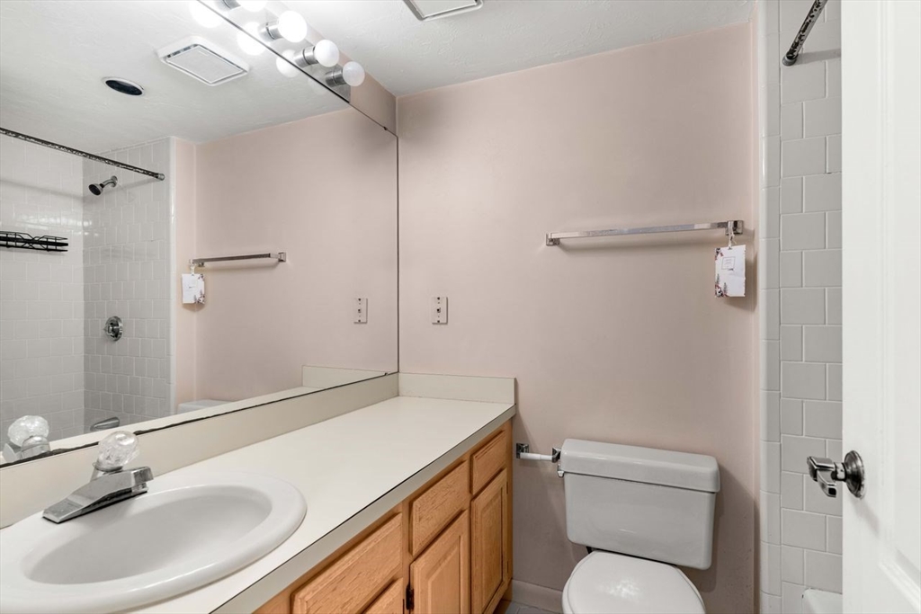 200 Falls Blvd #B208, Quincy, MA Photo #21