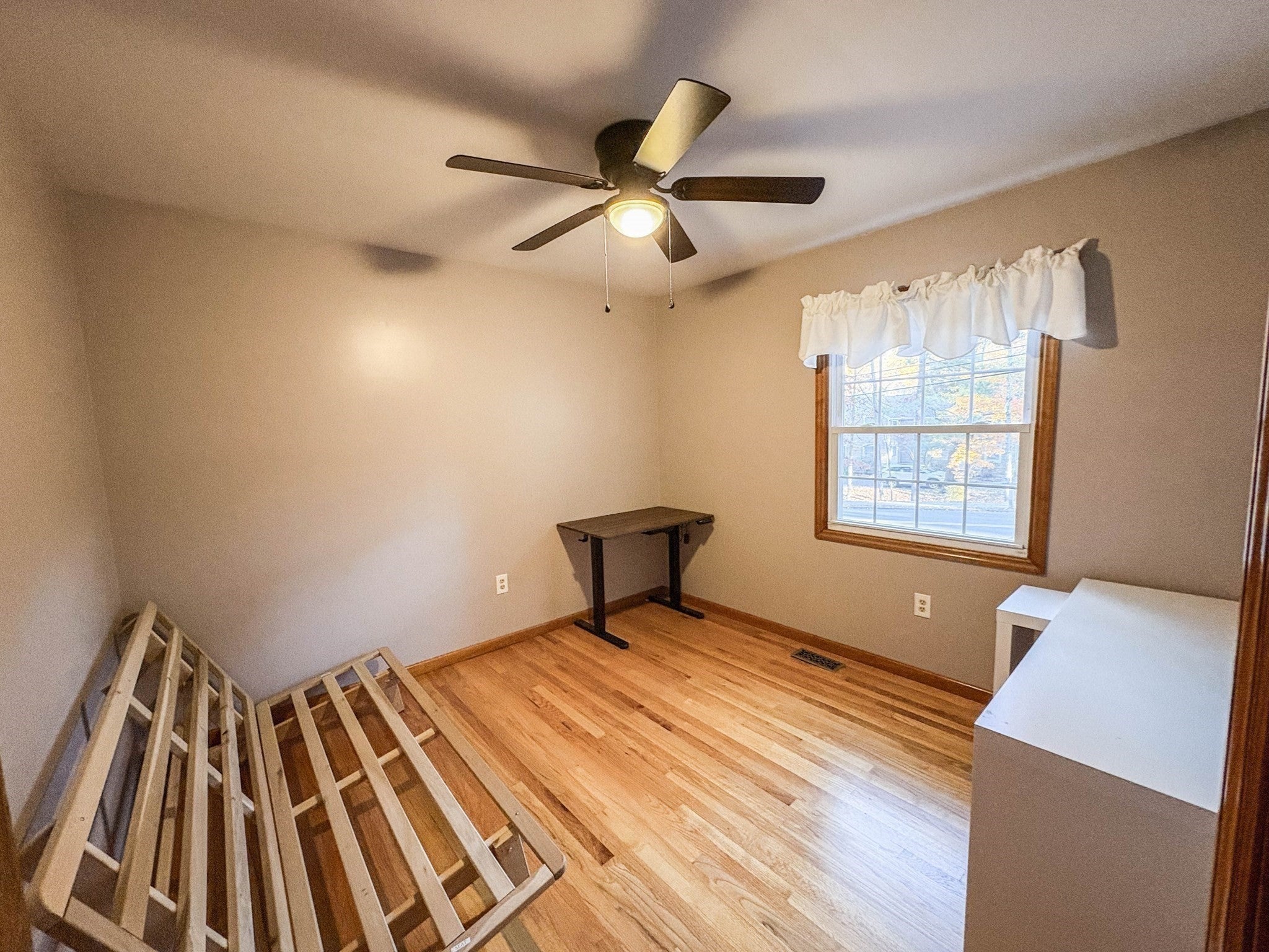 67 Laurel St, Greenfield, MA Photo #18