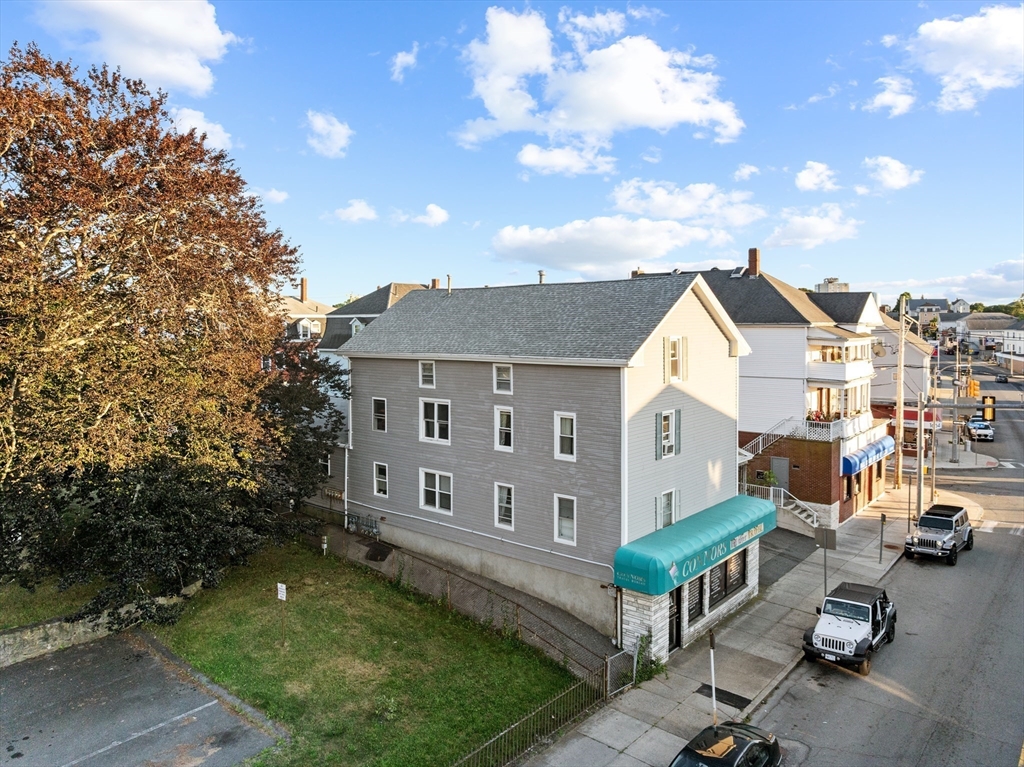 1632-1636 South Main St.