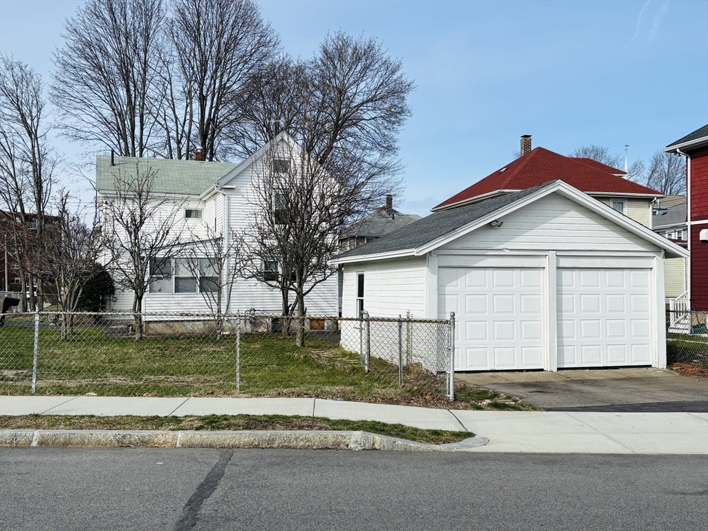 111 Arnold Street