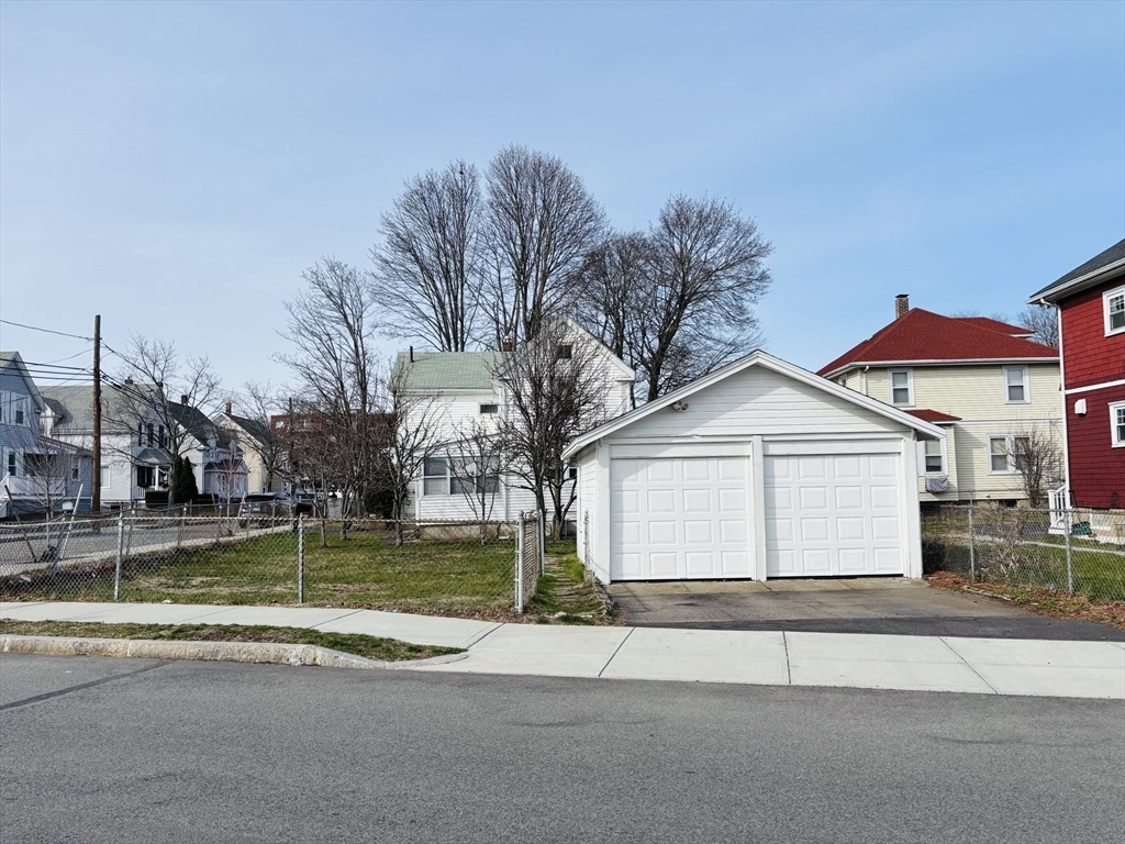 111 Arnold Street