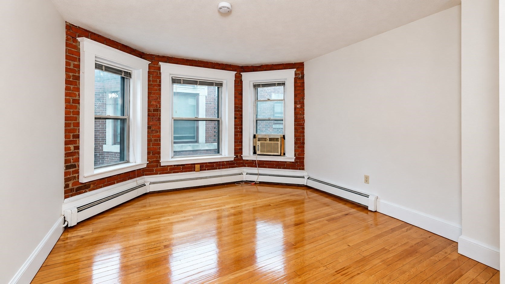 19 South St #11, Boston, MA Photo #8