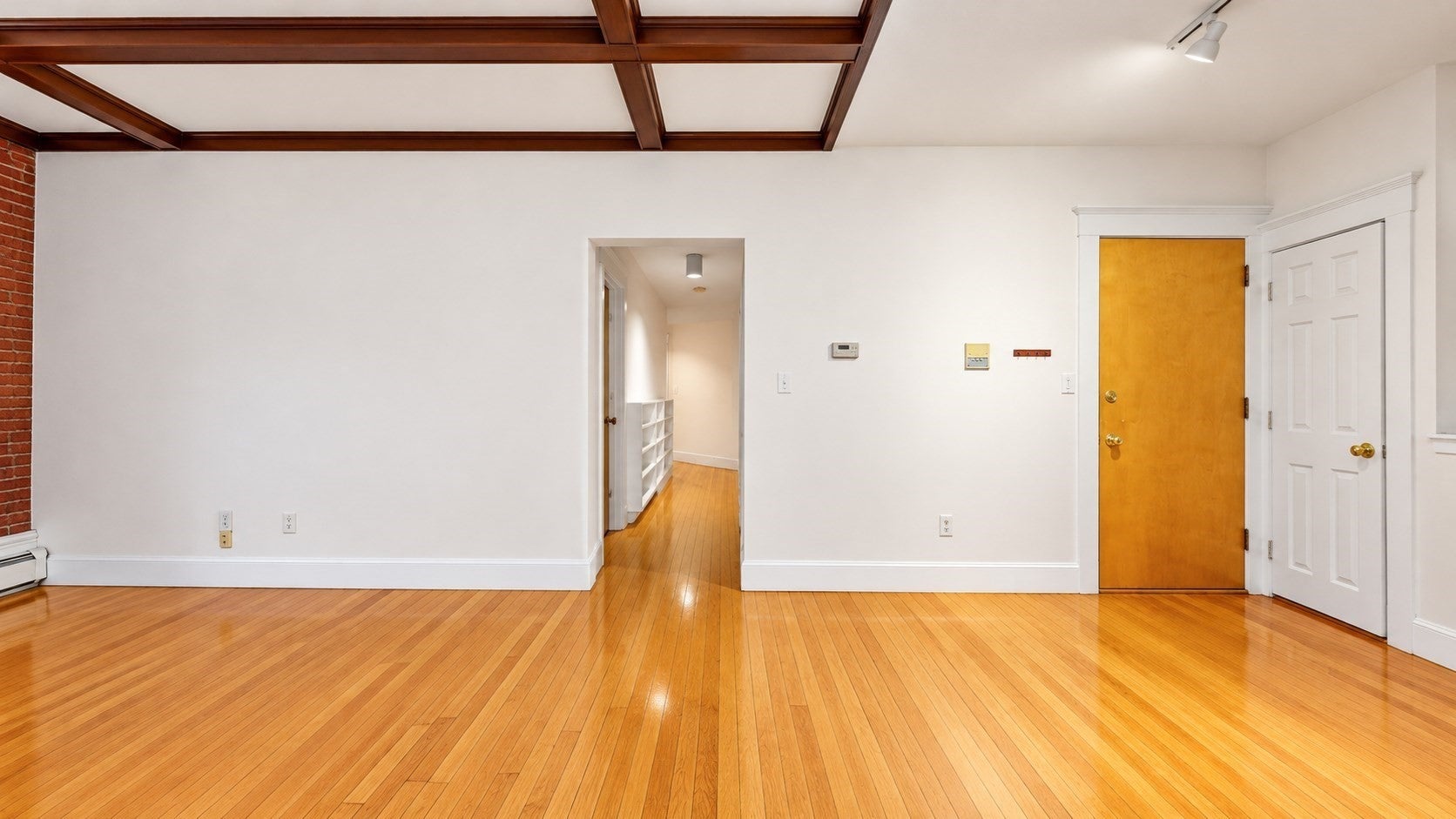 19 South St #11, Boston, MA Photo #16