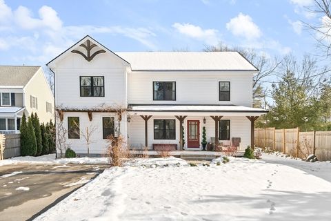 27 Park St North Reading MA 01864