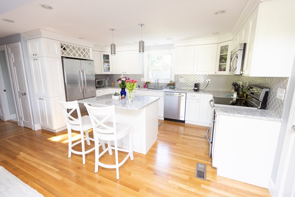 17 Ash St 17