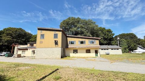 148 Marlboro Rd Southborough MA 01772