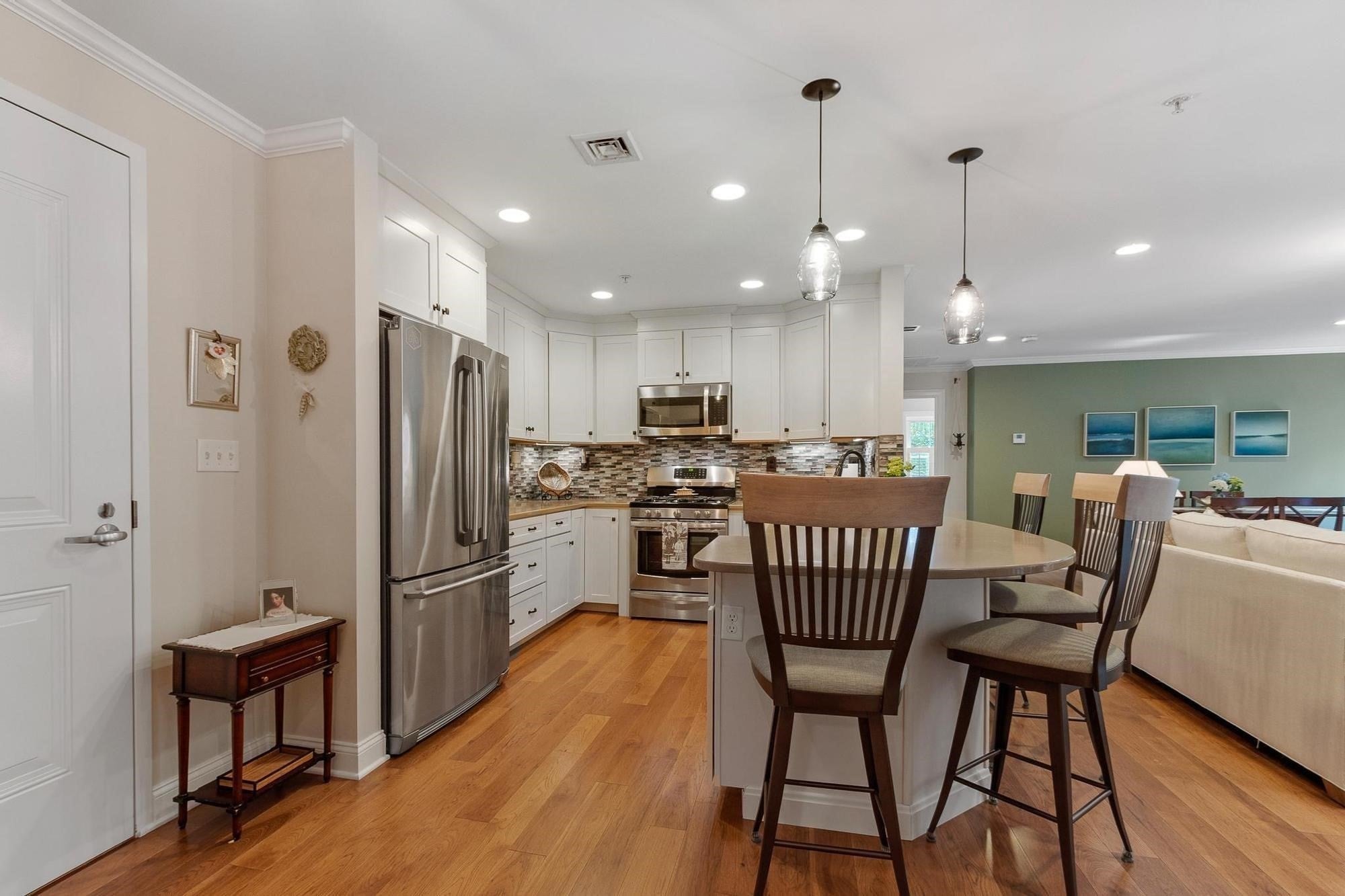 245 Cambridge Street #302, Burlington, MA, 245 Cambridge Street #302, Burlington, MA Photo #3