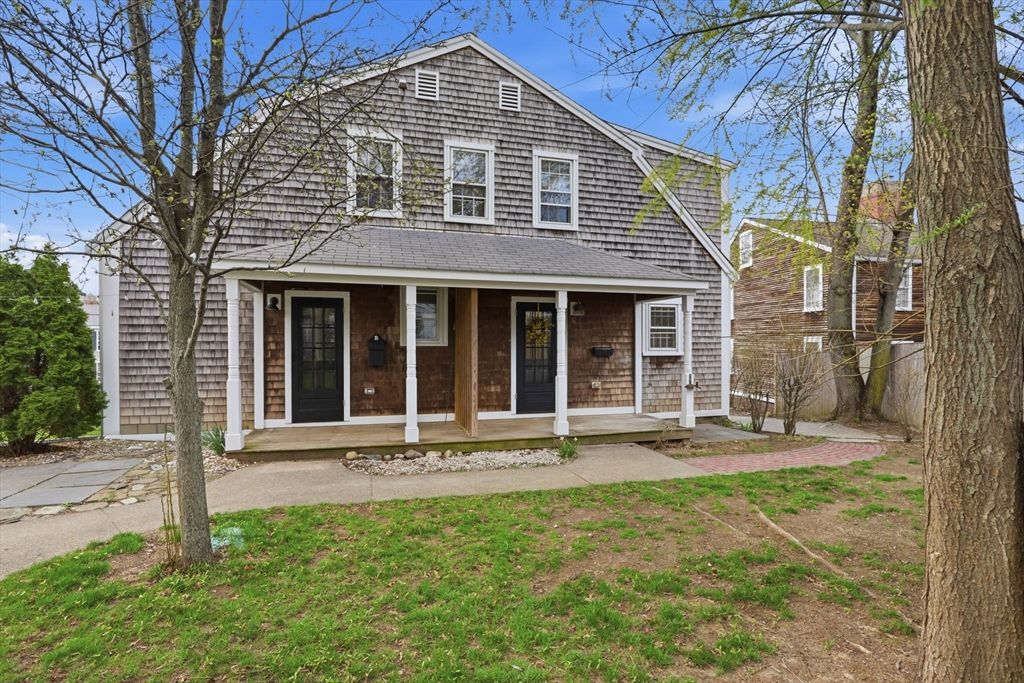 Photo of 190 South Street #A, Hingham, MA 02043 (MLS # 73503240)