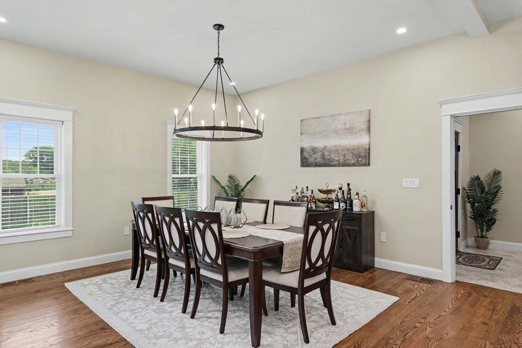 19 Katherine St, Acushnet, MA Photo #11