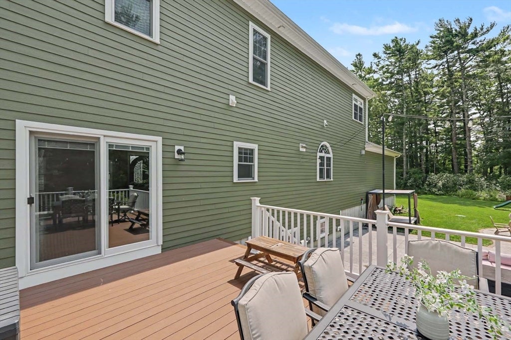 19 Katherine St, Acushnet, MA Photo #35