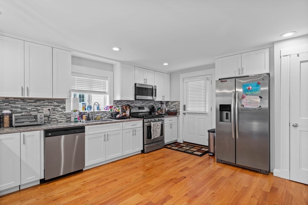 64 Waltham St 1