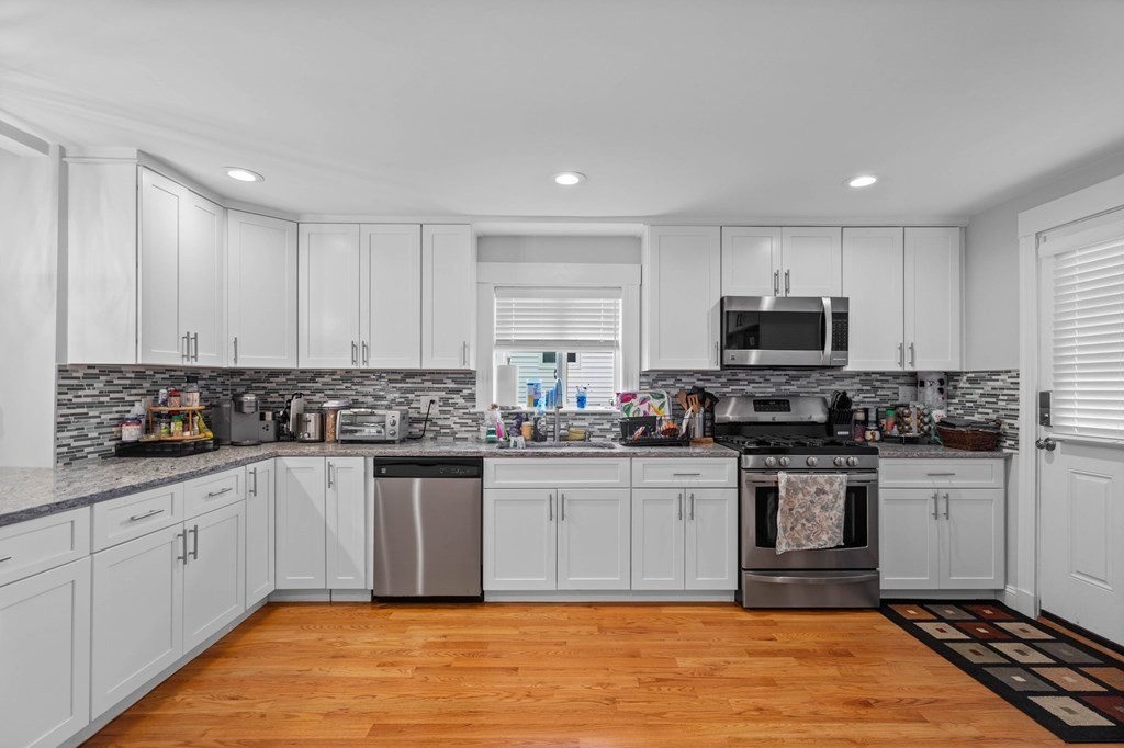 64 Waltham St 1