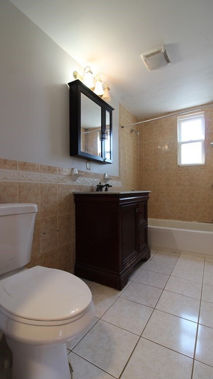 47 Franklin St #2, Somerville, MA Photo #4