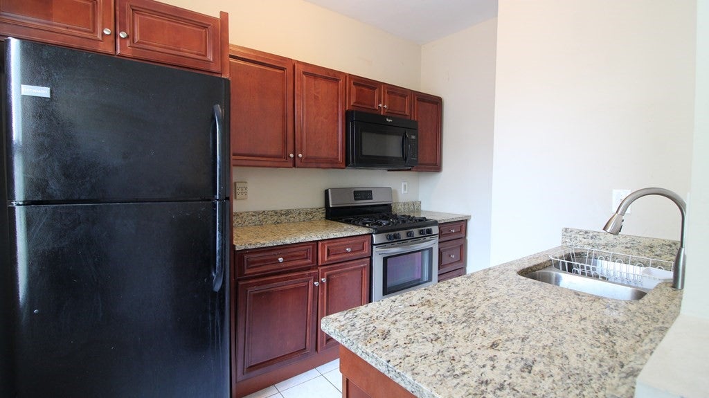 47 Franklin St #2, Somerville, MA Photo #2