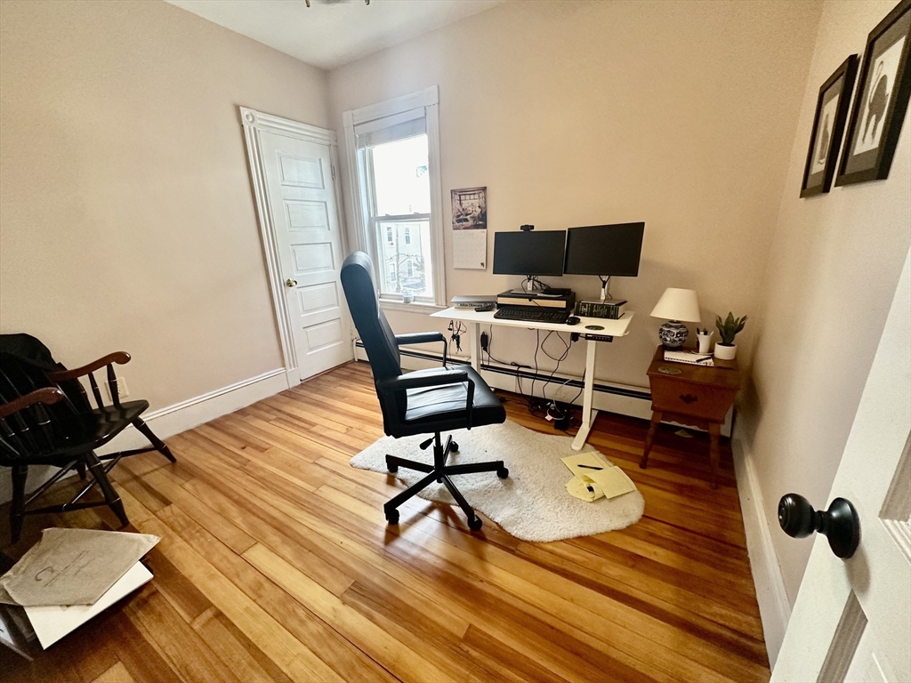 32 Raven St #3, Boston, MA Photo #2