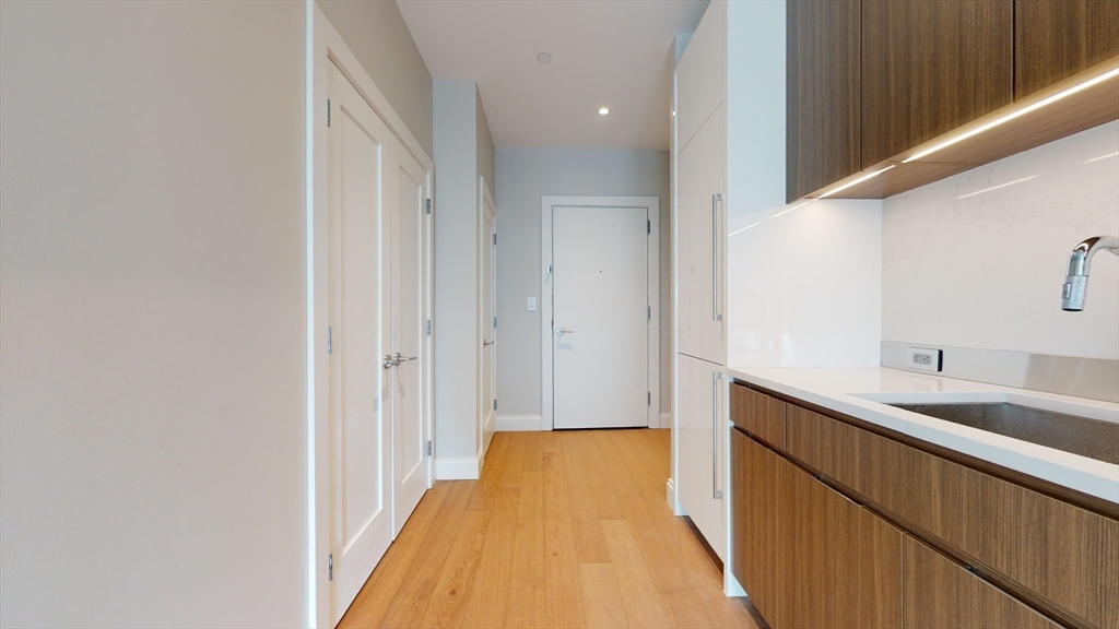 100 Shawmut Ave #413, Boston, MA Photo #6