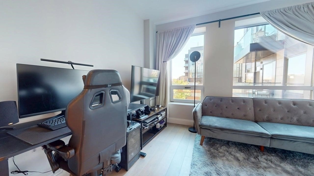 100 Shawmut Ave #413, Boston, MA Photo #2