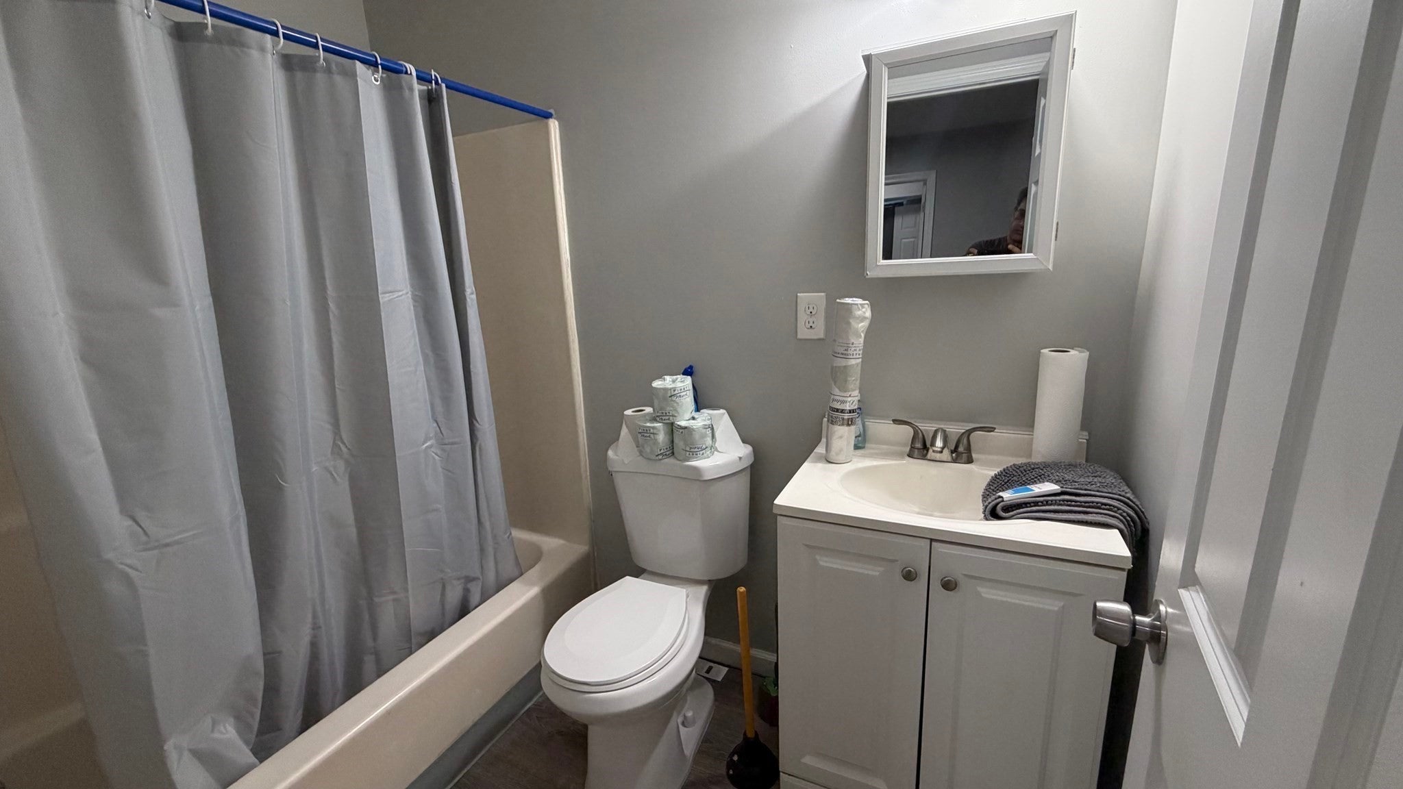174 Locust St, Springfield, MA Photo #21