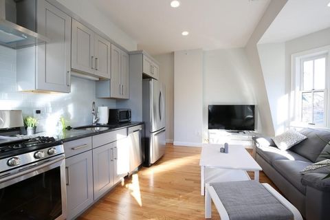 20 George 2L Somerville MA 02145