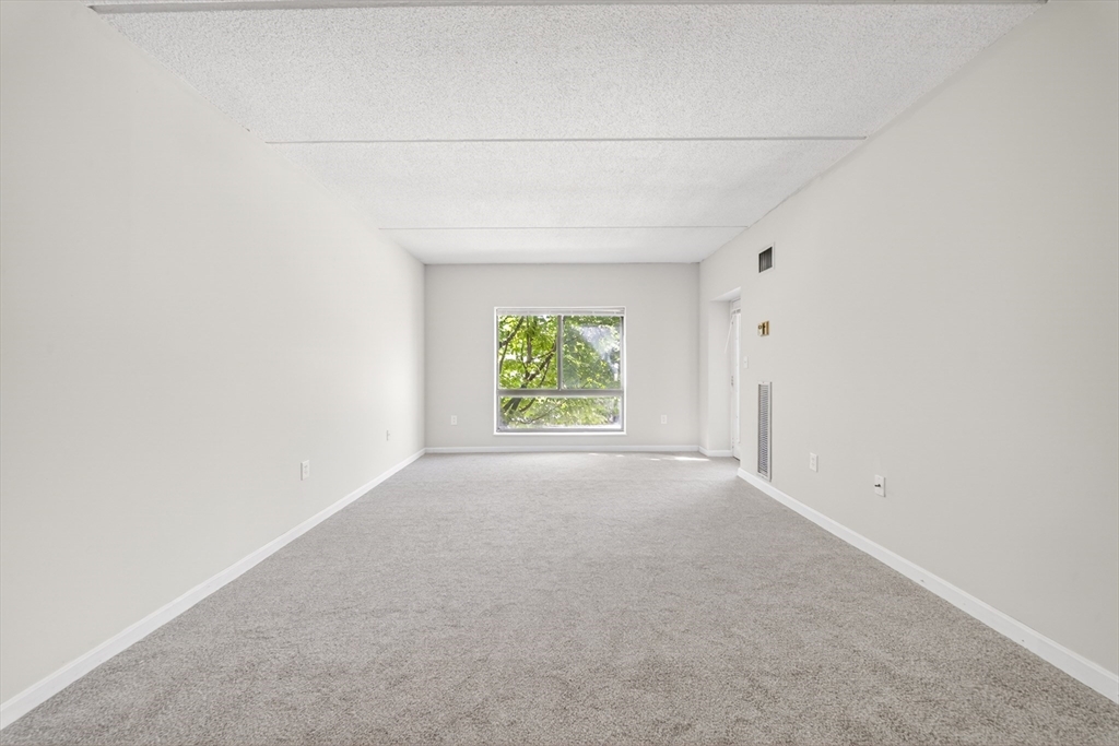 14 Heron St 208