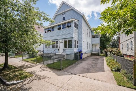 134 Massasoit St Springfield MA 01107