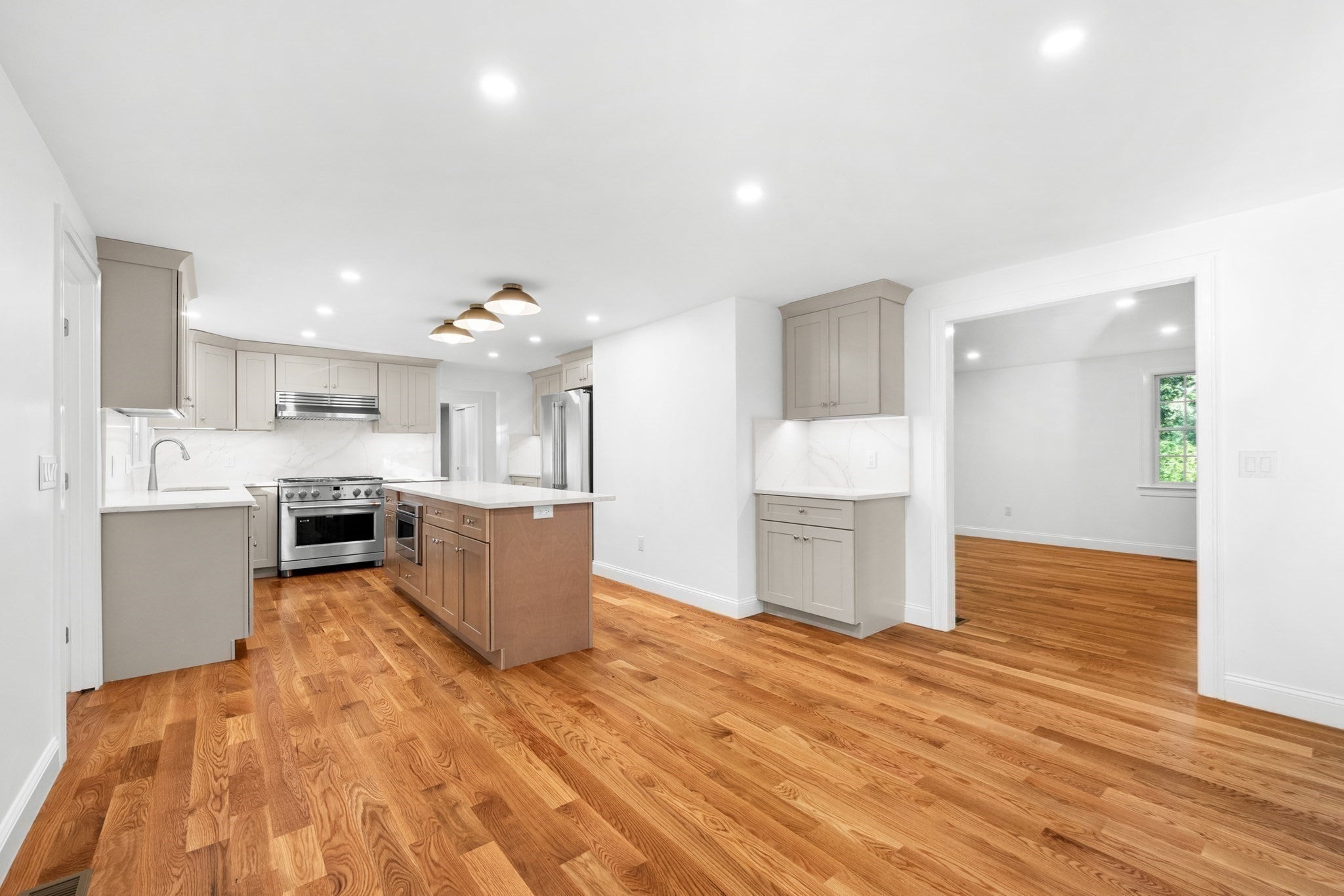 129 Driftwood Ln, Yarmouth, MA Photo #9