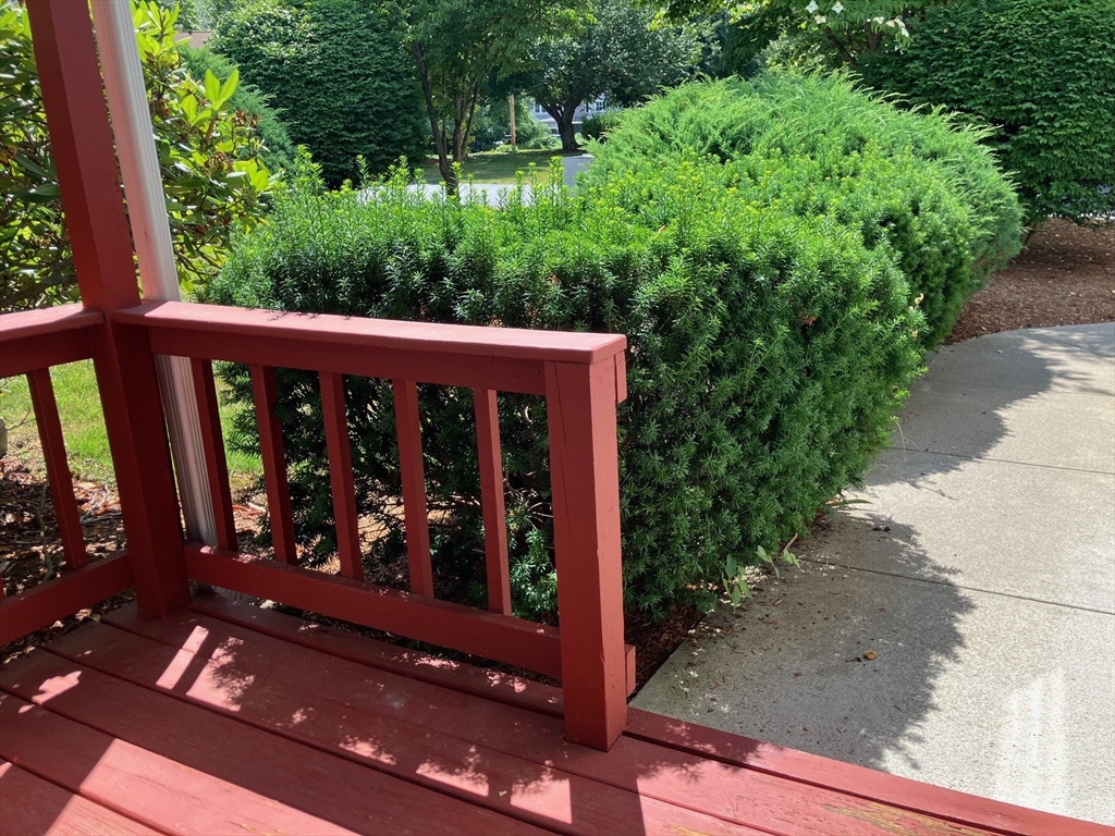 154 Bear Hill Road 204