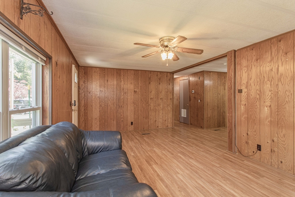 39 Friendship Drive