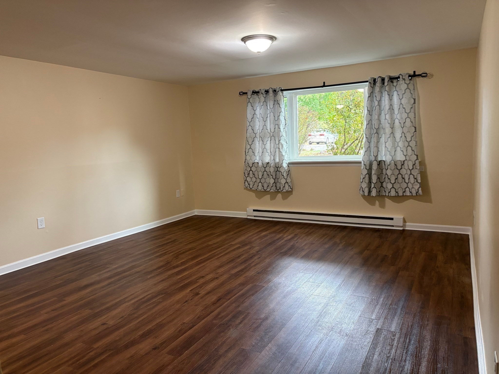 39 Berlin St #301, Clinton, MA, 39 Berlin St #301, Clinton, MA Photo #9