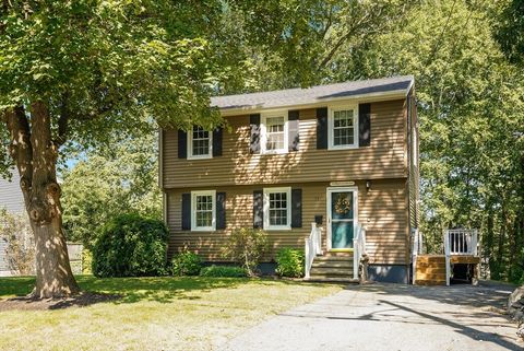 Photo of 54 Maplewood Ave, Methuen, MA 01844 (MLS # 73522716)