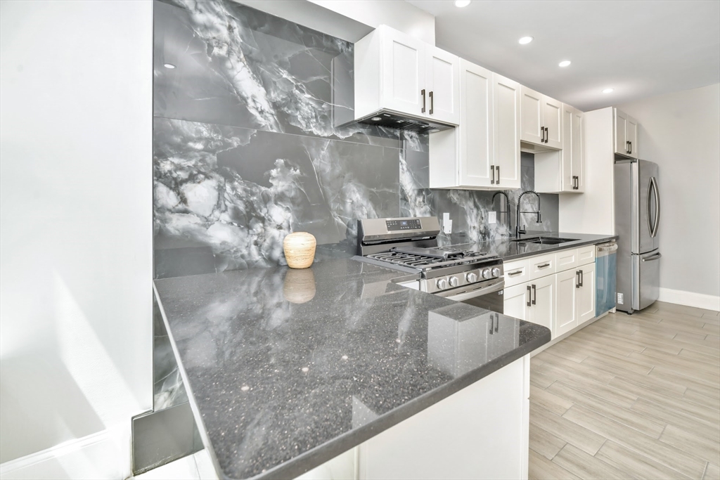 9 A Ruthven St #2, Boston, MA Photo #4