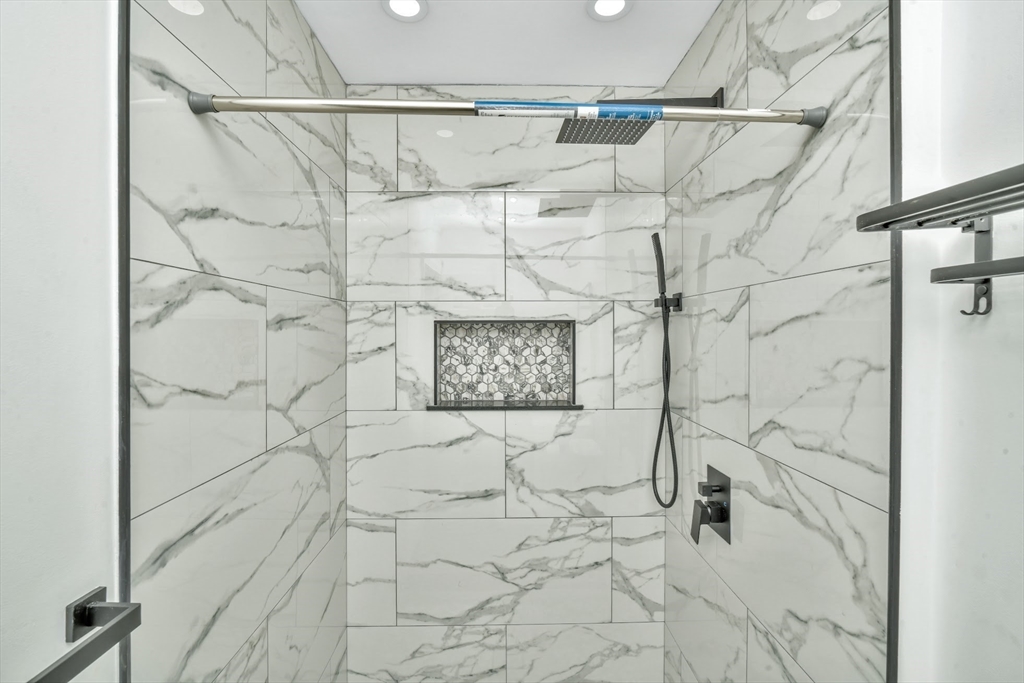 9 A Ruthven St #2, Boston, MA Photo #7