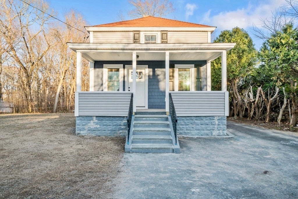 31 Dexter St