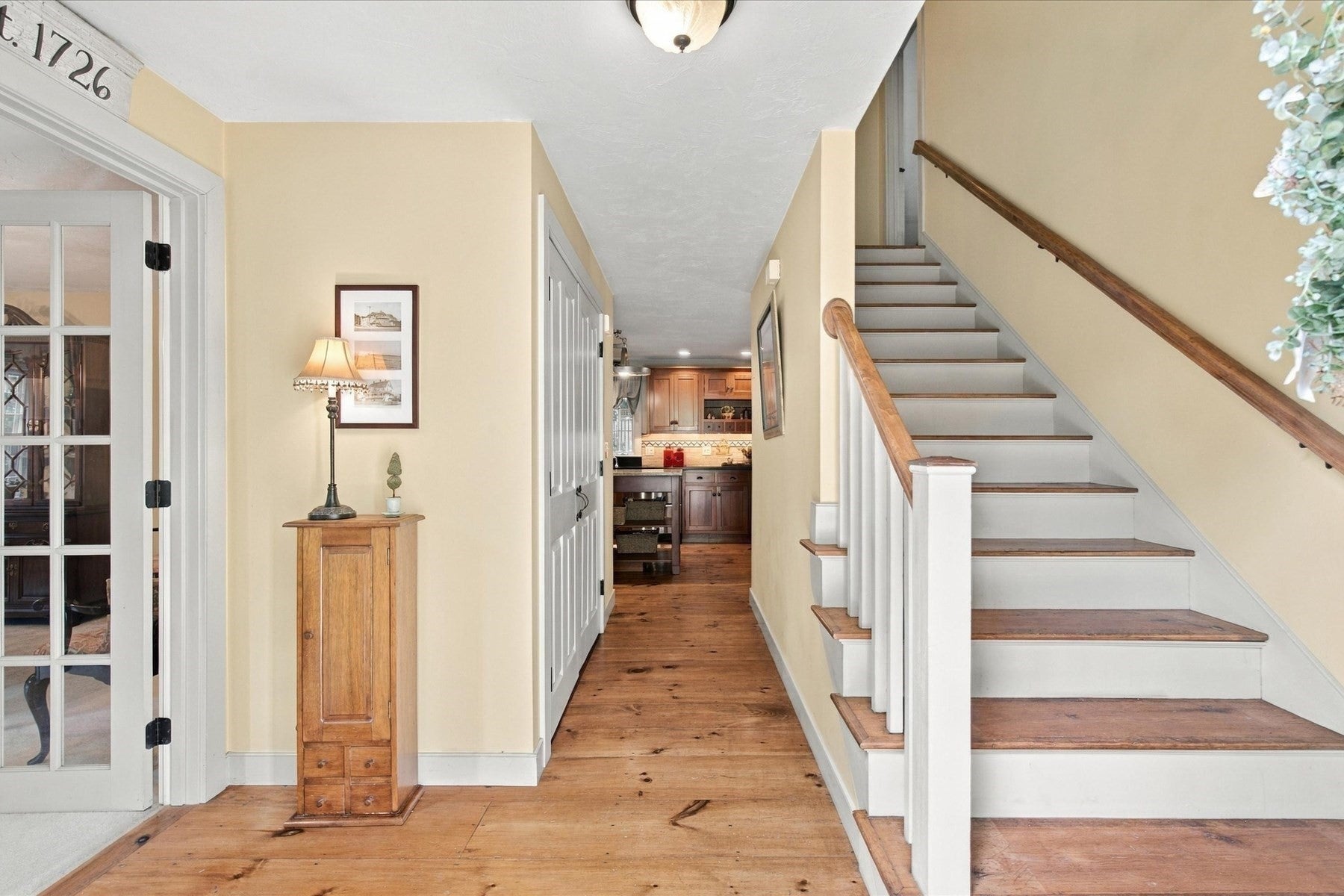 7 Stony Brook Rd
