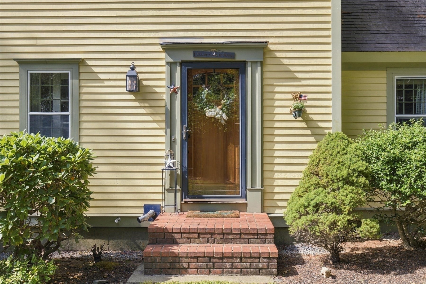 7 Stony Brook Rd